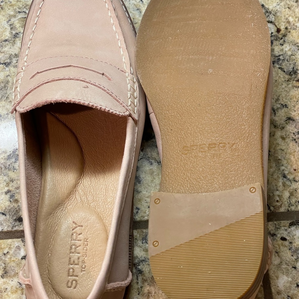 Sperry Women's Tan Loafers - Picture 4 of 6